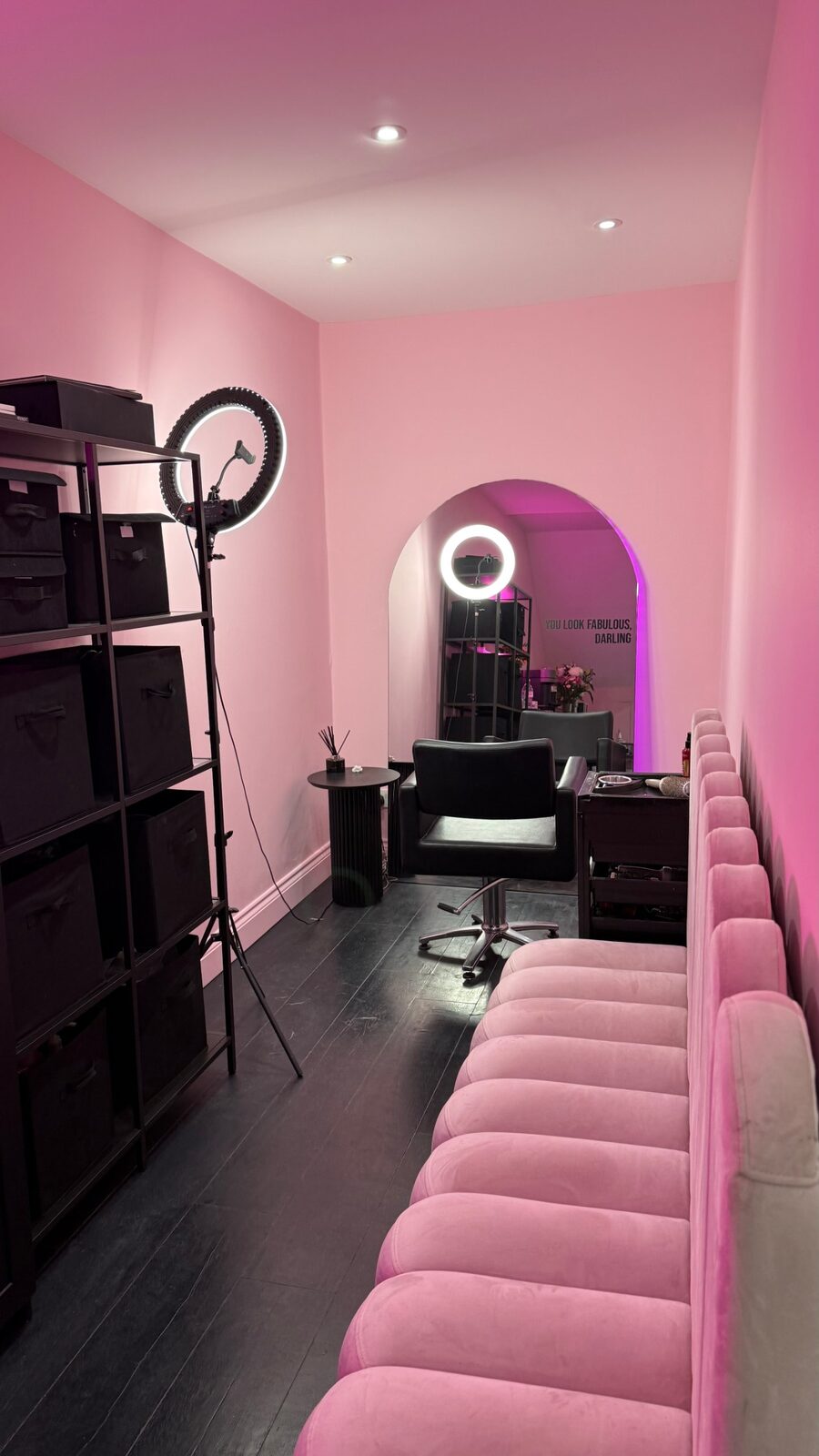 Inside the Lashes By Hols salon